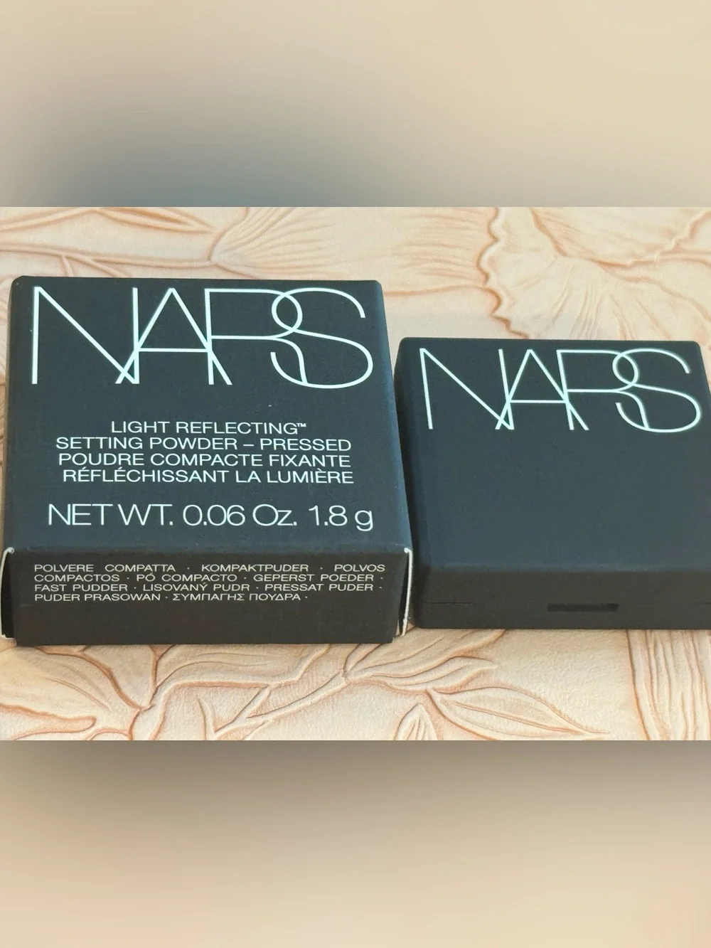 NARS Light Reflecting Pressed Setting Powder 1.8gms
